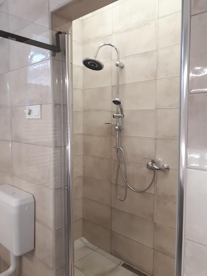 Kertvarosi Apartman II Tiszaújváros Εξωτερικό φωτογραφία