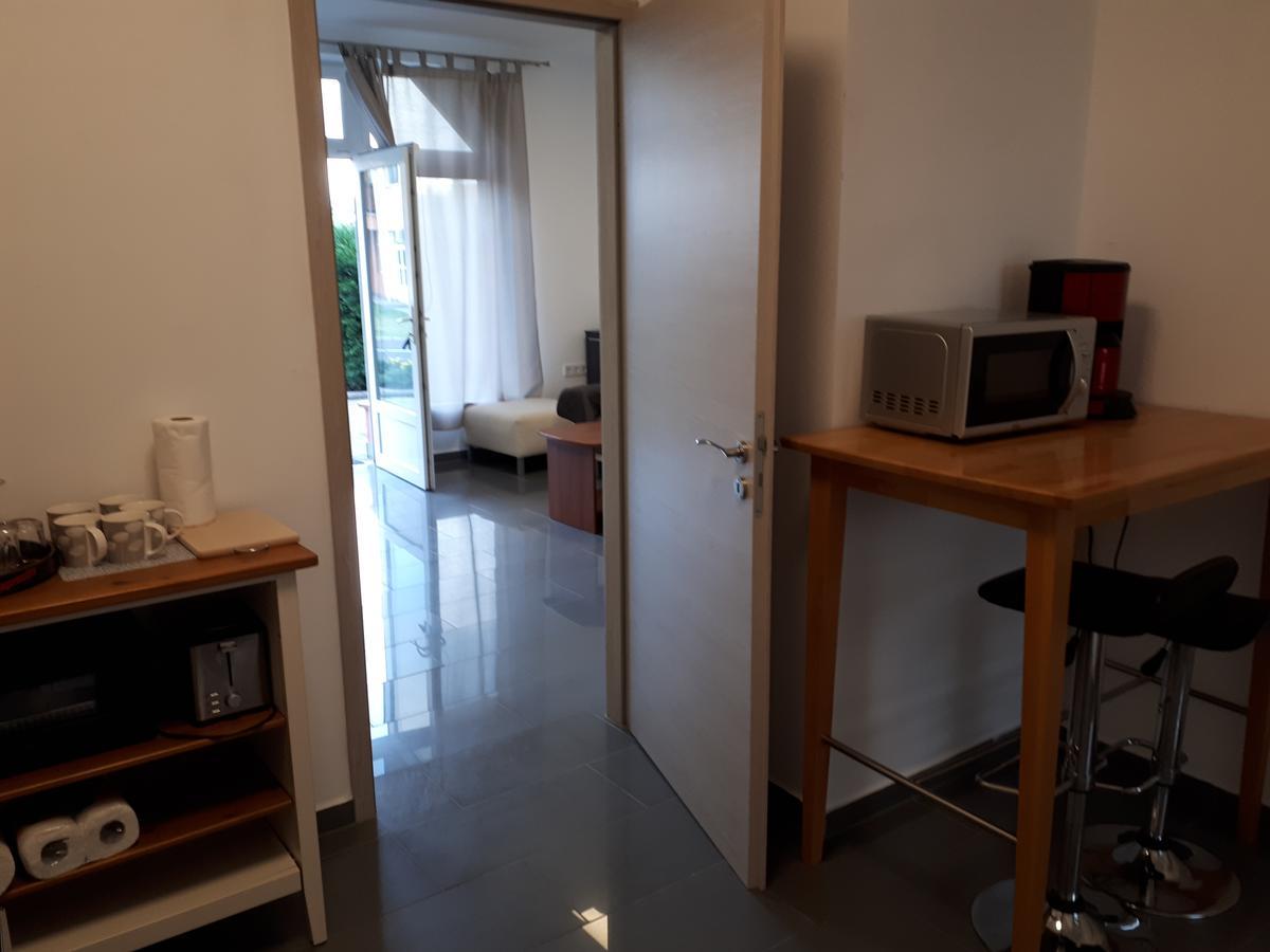 Kertvarosi Apartman II Tiszaújváros Εξωτερικό φωτογραφία